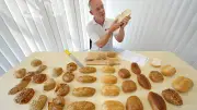 Brotprüfung in Neubrandenburg: Frische Backwaren probieren und Qualität testen