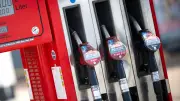 Bundestag stimmt über Spritpreis-Bremse ab: Einmalige Preiserhöhung pro Tag geplant