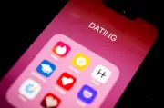 Dating-App-Falle: Jugendliche vor Gericht wegen homophober Überfälle