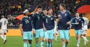 Deutschland gewinnt Testspiel gegen Ghana: Kimmich als Sechser, Brown überzeugt