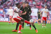 Eigentor in der Nachspielzeit rettet RB Leipzig den Sieg gegen Augsburg