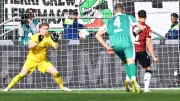 Elfmeter-Drama in Hannover: 96 patzt gegen Schlusslicht Fürth und verliert 1:2