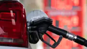 Erstmals seit Kriegsbeginn: Spritpreise in Deutschland sinken wieder
