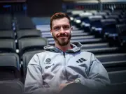 FC Bayern Basketball hält Top-Star Andreas Obst: Verlängerung als Signal für europäische Ambitionen