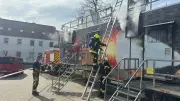 Feuerwehr Brüssow öffnet Türen: Bürger erleben Atemschutzausbildung live im Brandcontainer