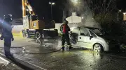 Feuerwehr verhindert Großbrand in Neubrandenburg: Brennender Kleinwagen bedrohte Autohaus
