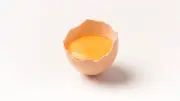 Fitness-Trend Eierschalen: Gesundes Calcium oder gefährliches Risiko?