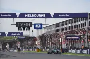 Formel-1-Saisonstart in Melbourne trotz Nahost-Konflikt – Logistik-Herausforderungen gemeistert