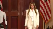 Humanoid-Roboter an Melania Trumps Seite sorgt für Aufsehen auf Technologiegipfel