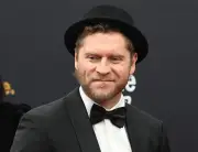 Johannes Oerding: Warum ein perfekter Duschkopf das Hotelzimmer macht