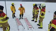 Kind bricht in Weißen See ein: Feuerwehr Wesenberg warnt vor brüchigem Eis