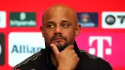 Kompany erklärt Neuer-Auswechslung: „Er hat etwas gespürt“ – Bayern ohne Kane siegt