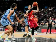 Müde Bayern München erleiden fünfte Niederlage in sechs Spielen bei Hamburg