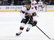 NHL: Stützle erlebt Rückschlag trotz zweier Assists - Senators verlieren knapp