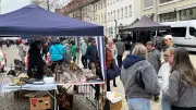 Oster-Kreativmarkt in Zeitz lockt trotz Wetter viele Besucher an