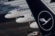 Pilotenstreik bei Lufthansa legt Drehkreuze Frankfurt und München lahm