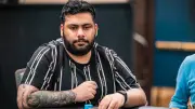 Poker-Sensation: Österreicher Daniel Rezaei gewinnt Millionen-Preis bei Triton-Serie in Südkorea