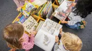 Rostocker Buchhandlungen feiern Kinderbuchtag: Vorlesen fördert Empathie und Abenteuerlust