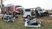 Schwerer Transporter-Unfall auf L26: Kind unverletzt, Frau schwer verletzt