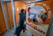 Schwerin eröffnet erste Open Library im Nordosten: Bücher rund um die Uhr