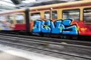 Sechs Sprayer in Berlin festgenommen: S-Bahnen mit Graffiti beschmiert