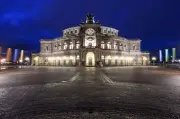 Semperoper Dresden präsentiert nach 38 Jahren neuen „Parsifal“ – Regisseur ausgebuht