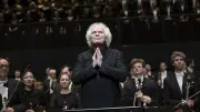 Simon Rattle dirigiert Mahlers Auferstehungssymphonie in der Isarphilharmonie