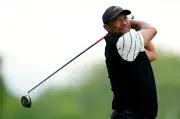 Tiger Woods erneut in schweren Autounfall verwickelt: Golflegende überschlägt sich in Florida