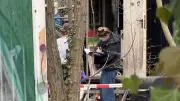 Tragischer Fund in Berliner Wagenburg: Tote Frau neben bewusstlosem Mann in Bauwagen entdeckt