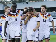 Traumtor von El Mala: DFB-U21 gewinnt EM-Showdown in Athen und übernimmt Tabellenführung