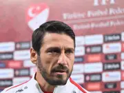 U21-EM-Qualifikation unterbrochen: Türkei-Trainer Egemen Korkmaz erleidet medizinischen Notfall