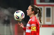 Union Berlin dominiert Werder Bremen deutlich - Fans protestieren gegen Montagsspiele