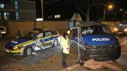 Vier Polizisten verletzt: Streifenwagen kollidieren bei Verfolgungsjagd durch Dresden