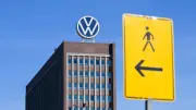 Volkswagen vor massivem Umbruch: Gewinneinbruch und Stellenabbau bedrohen Standorte