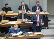 Wegner entschuldigt sich im Parlament für Kommunikationsfehler während Stromausfall