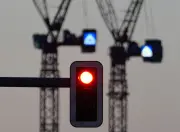 Wirtschaft fordert von Kanzler Merz mehr Mut bei Reformen - Warnung vor Kipppunkt