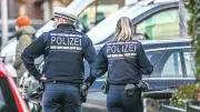 Zeugenbefragung eskaliert: 31-Jähriger verletzt drei Polizeibeamte in Schorndorf