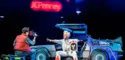 Zurück in die Zukunft als Musical: Warum der DeLorean Szenenapplaus erntet