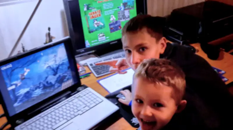 14-jähriger Rostocker will eigene IT-Firma gründen: KI-Box für datensichere Unternehmen