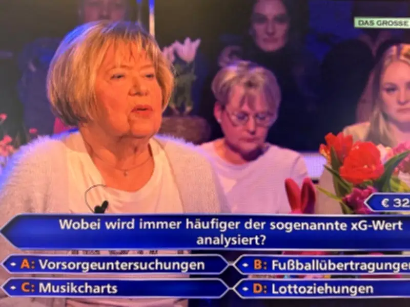 86-jährige Kandidatin meistert Fußball-Nerdfrage bei "Wer wird Millionär?"
