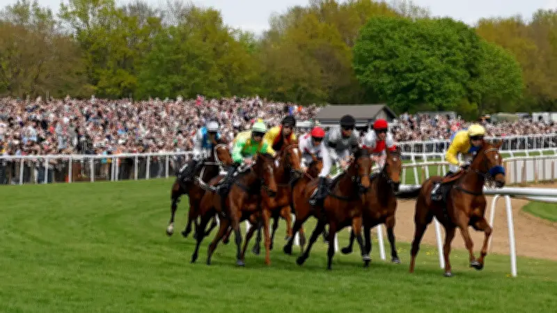 96-Trainer Titz feiert Premiere auf Pferderennbahn beim 96-Renntag