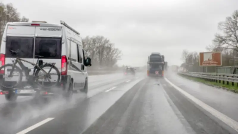 A9 bei Dessau: Kein Tempolimit mehr zwischen Vockerode und Dessau-Ost