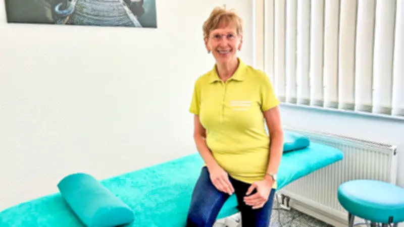 Abschied nach 35 Jahren: Physiotherapeutin Karola Hofmann schließt ihre Praxis in Merseburg