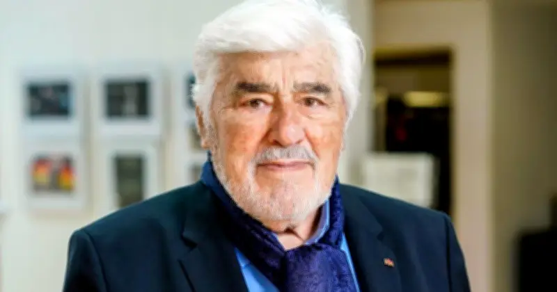 Abschied von Mario Adorf: Trauerfeier in München, Beisetzung in Saint-Tropez
