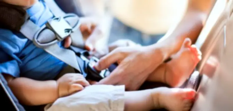 ADAC und Stiftung Warentest warnen: Gefährliche Kindersitze werden unter neuen Namen weiterverkauft