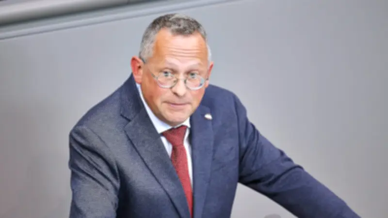 AfD-Politiker Felser: Kind angeblich in Neonazi-Jugendgruppe