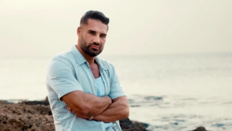 Aleks Petrović wird bei Temptation Island VIP zur Redflag des Jahres erklärt