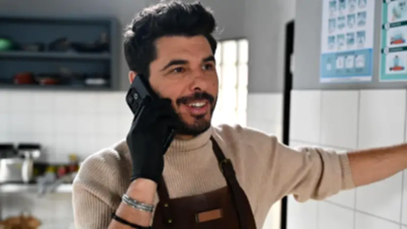 Alles was zählt: Spannende Wendungen in Folge 4922 - Romantik und Drama bei RTL+