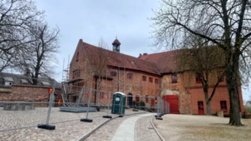 Alte Burg Penzlin: Dachsanierung führt zu monatelangen Besuchereinschränkungen
