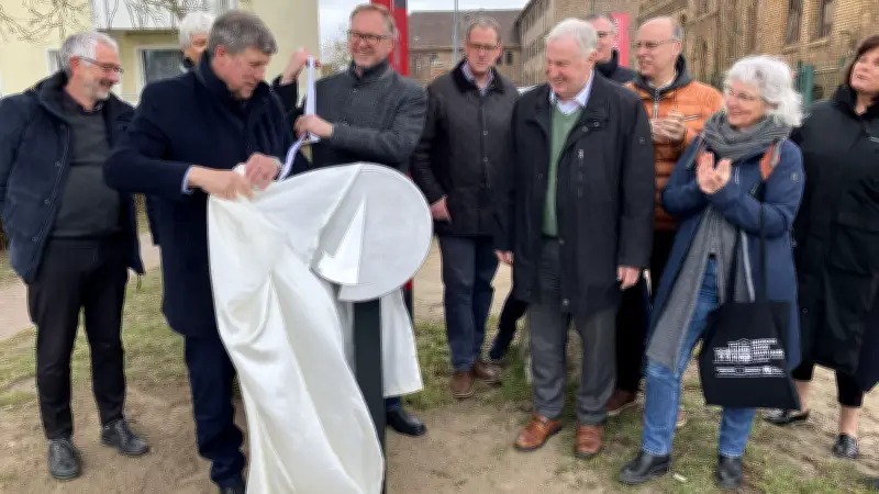 Anklam erhält Libeskind-„Vektor“ als sichtbares Zeichen auf der Liberation Route Europe